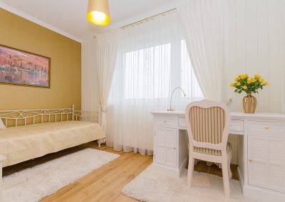 Bedroom with desk